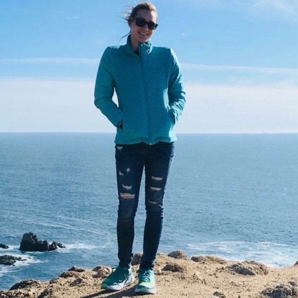 LIKE NEW Express women’s stretch ripped jean leggings mid rise in size 2R - Picture 1 of 9